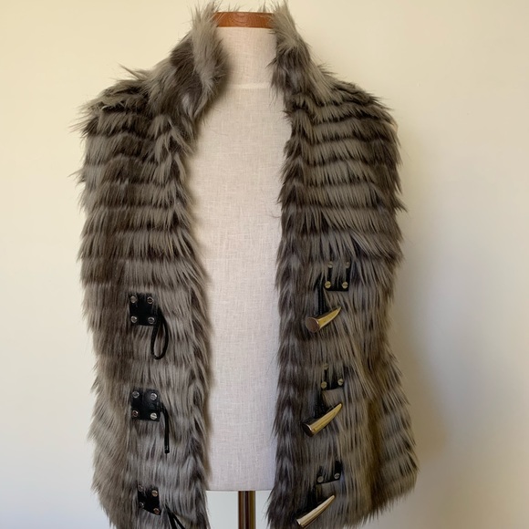 Michael Michael Kors Faux Fur Vest Size Small - Picture 1 of 11